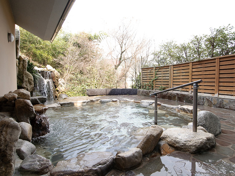 立ち寄り湯さがし｜三瀬温泉 やまびこの湯 ※PayPay決済のみ